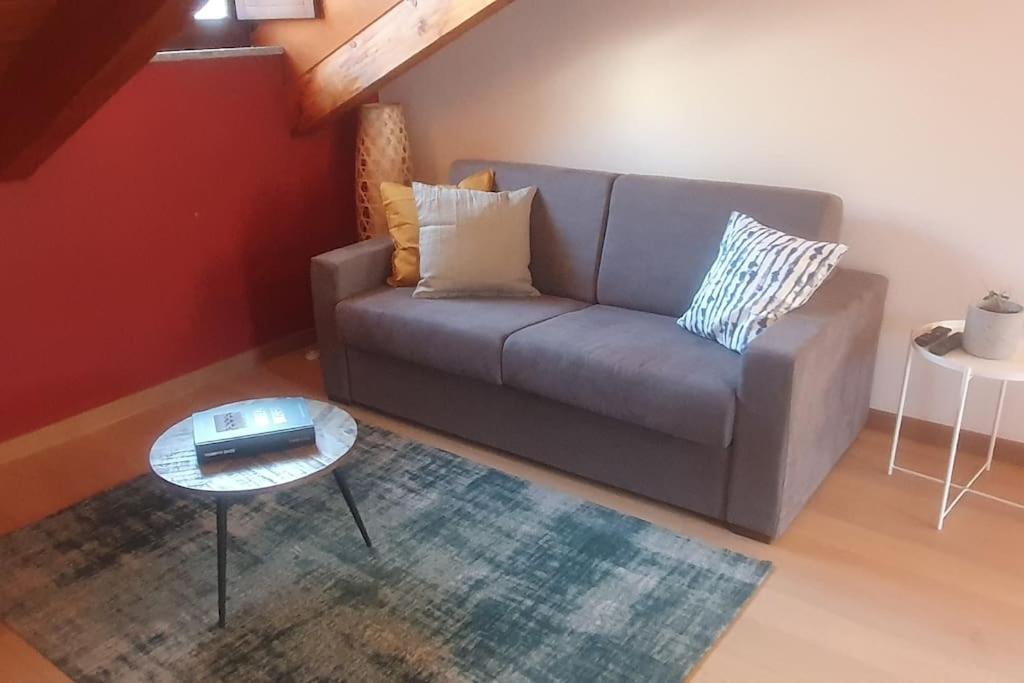 Charming 2.5Room Flat In Center Of Monforte D'Alba Luaran gambar