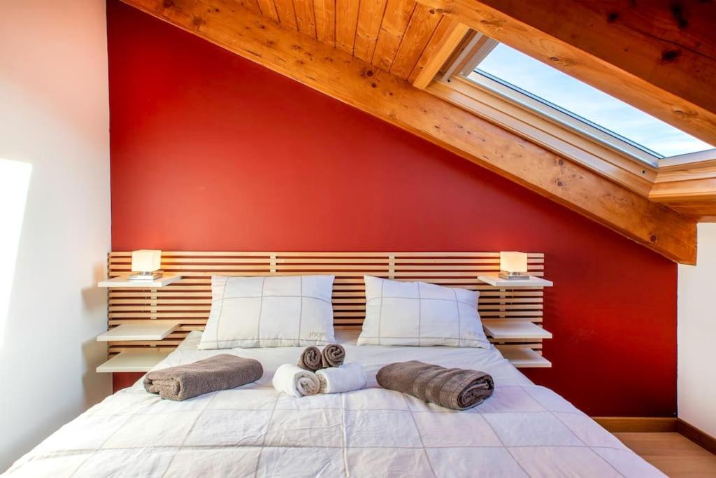 Charming 2.5Room Flat In Center Of Monforte D'Alba Luaran gambar