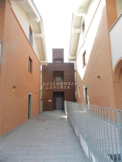 Charming 2.5Room Flat In Center Of Monforte D'Alba Luaran gambar